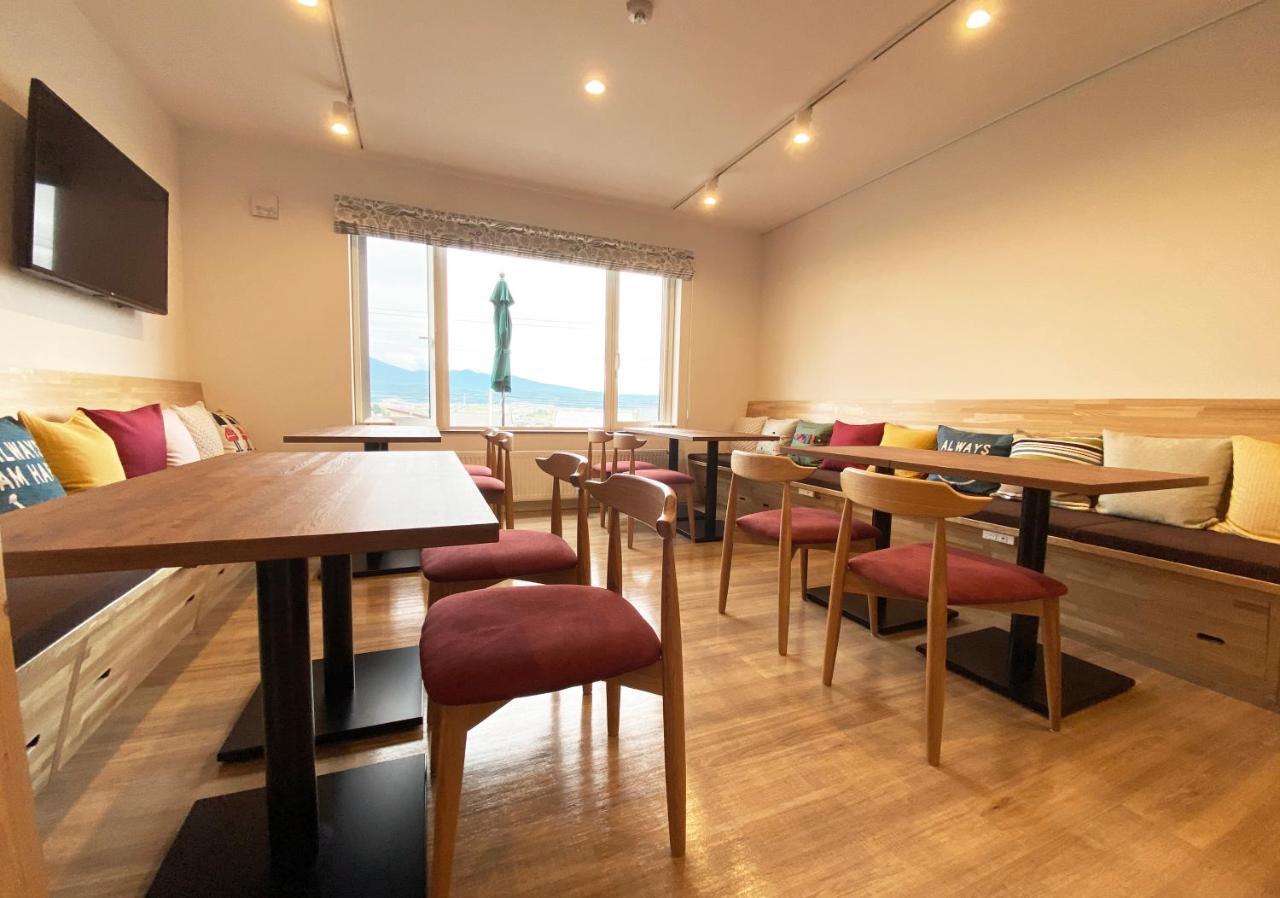 Hotel Hanafuji Inn Nakafurano Zewnętrze zdjęcie