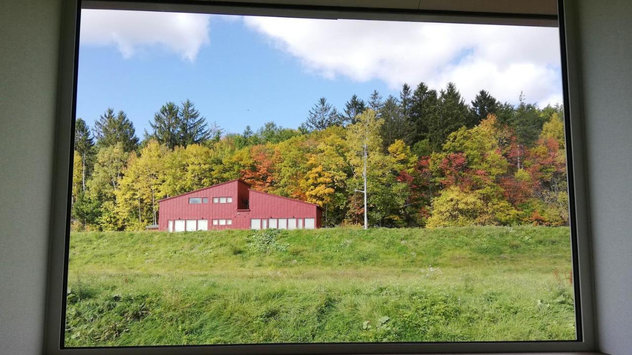 Hotel Hanafuji Inn Nakafurano Zewnętrze zdjęcie