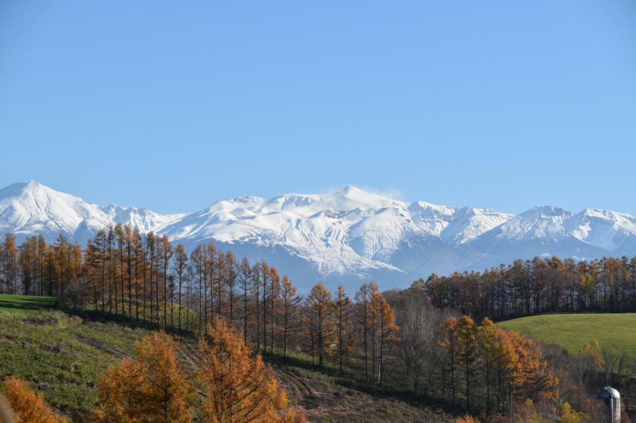 Hotel Hanafuji Inn Nakafurano Zewnętrze zdjęcie
